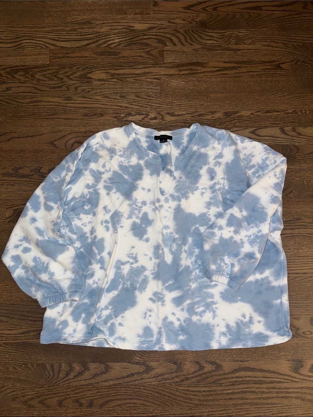 Sanctuary Blue and White Tie-Dye Sweatshirt